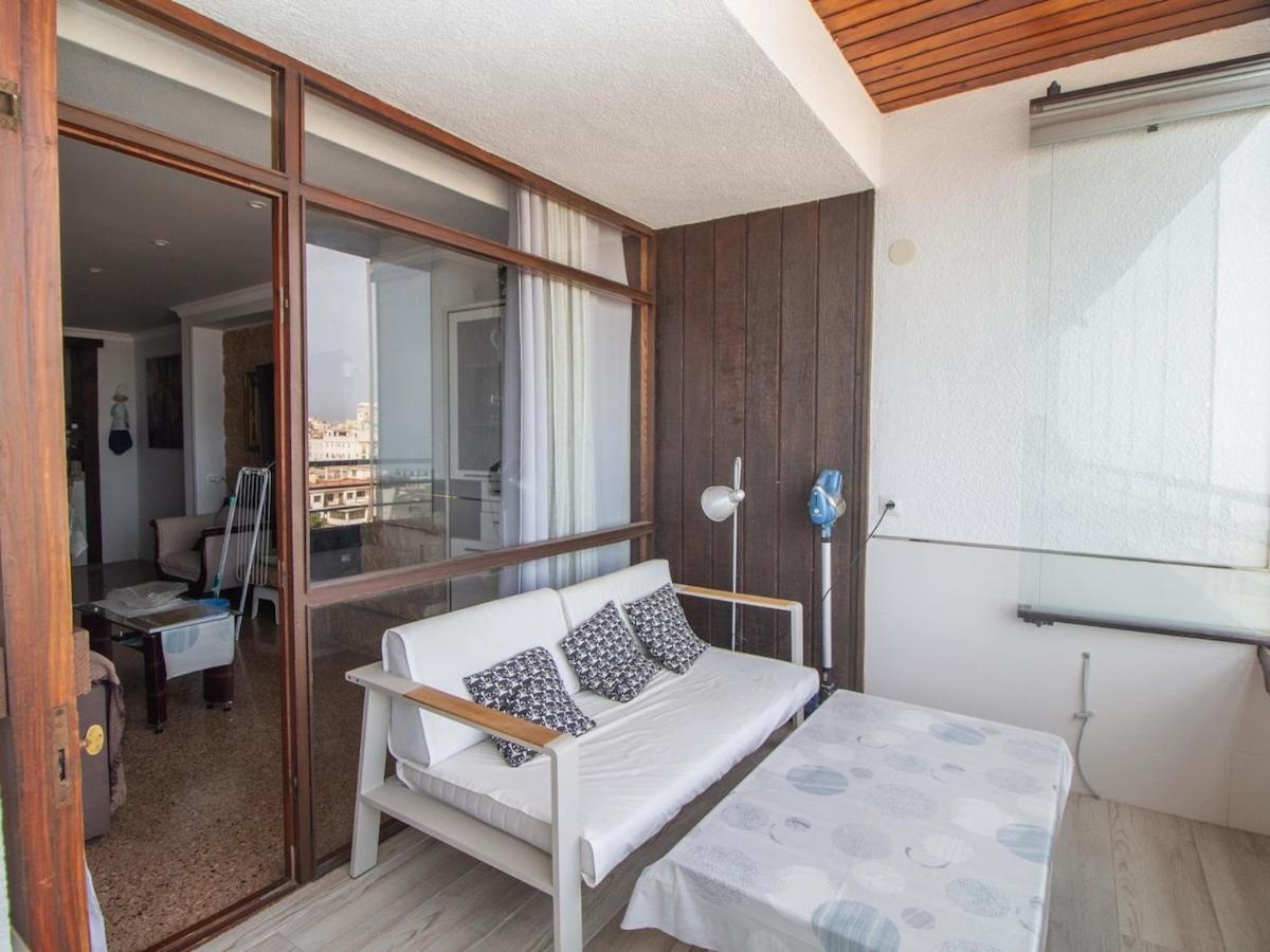 Lightbooking La Nogalera Apartment *